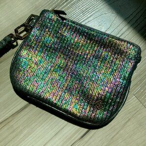 Kendra Scott Metalic/Iridescent Wristlet